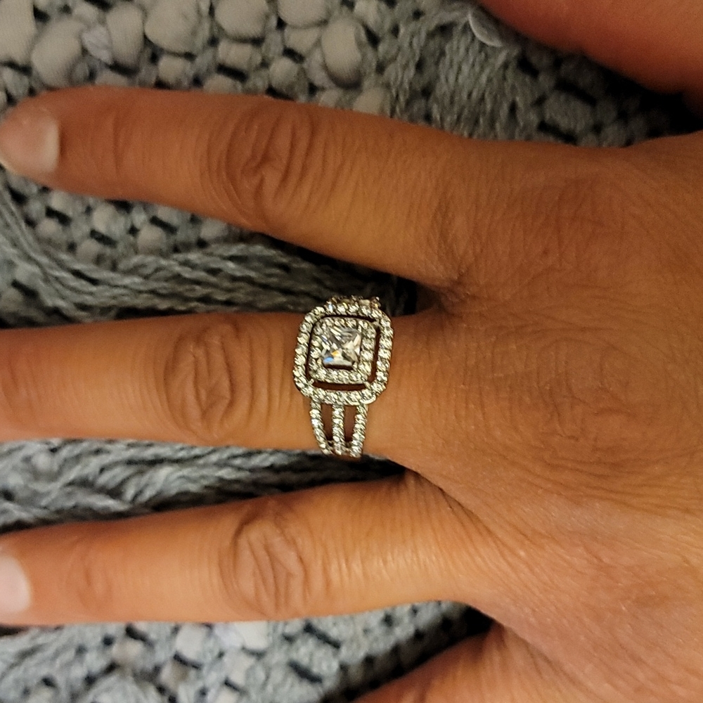 Fake wedding ring
